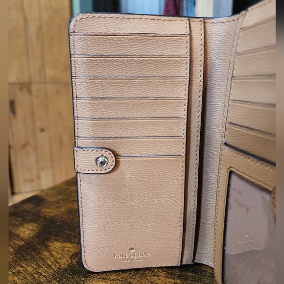 Kate Spade Darcy Bifold Leather Wallet - Picture 4 of 6